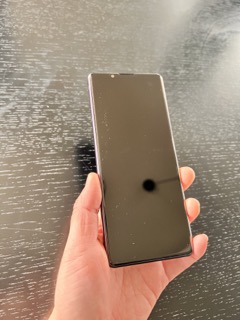 エクスペリア5 Ⅳの正面