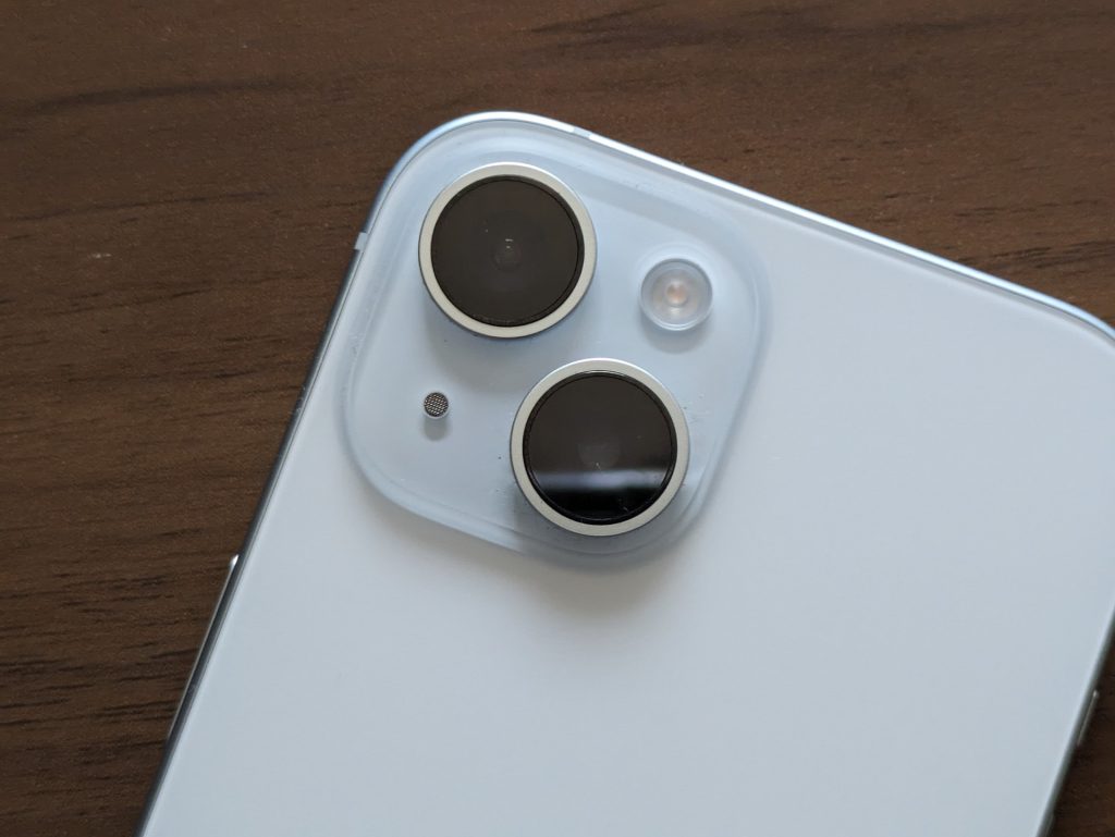iPhone 15 カメラ