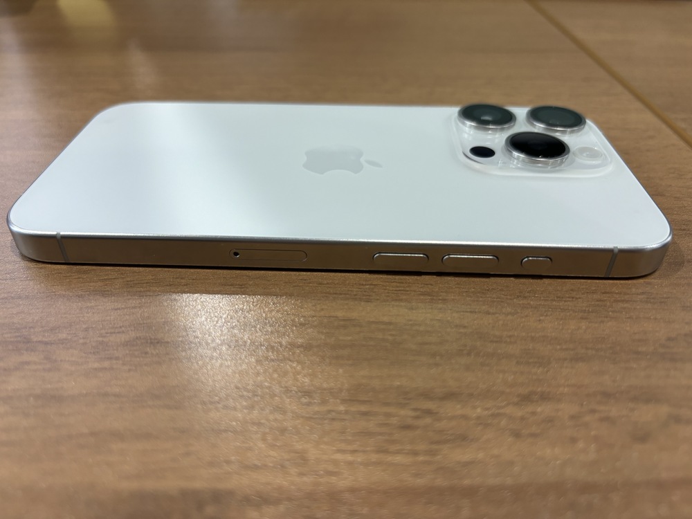 iPhone 15 Proのアクションボタン
