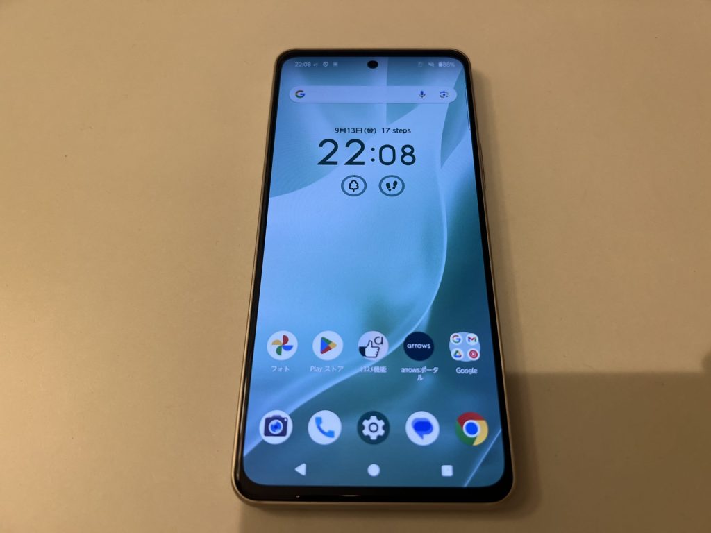 arrows We2 Plus M06のディスプレイ